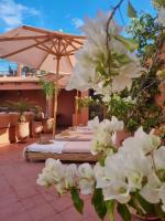 Riad Dar El Gnaouia - B&B Marrakech
