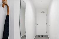 Modern, Bright & Central 1-Bed Downtown Apt close to Rogers Arena - B&B Vancouver