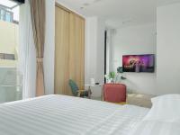 Doppelzimmer mit Balkon