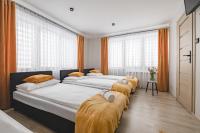 Vierbettzimmer mit Bad