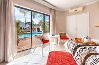 B&B Ballito - Lalaria Ocean Villa Suite 4 - Bed and Breakfast Ballito