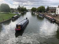 Cambridge Narrowboats - Beautiful New Moon Narrowboat - Chambres d'hôtes Cambridge