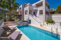 Villa con piscina privada
