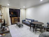 Riverbank Suites Kuching Waterfront - Bed and Breakfast Kuching