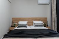 Stylish Abode Under Acropolis W/ Sunny Courtyard! - B&B Atenas