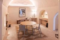 Camera Matrimoniale con Vista Piscina