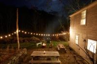 Charming farmhouse retreat w fire pit and fully stocked kitchen - Bed and Breakfast Rensselaerville