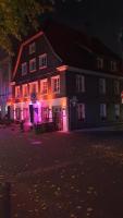 B&B Recklinghausen - Hotel Restaurant Meints4you im Bürgerhof - Bed and Breakfast Recklinghausen