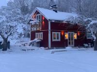 1800 tals Sjötorp med egen strand och brygga - B&B Åkersberga