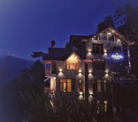 The Bliss Cottage Manali Luxury Apartment and villa - B&B Manāli