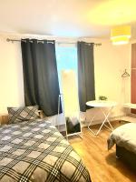 B&B London - Large room with two bed in central london - Bed and Breakfast London