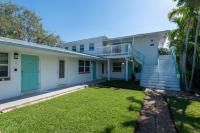 Short Walk to Wilton Drive Apt4 - B&B