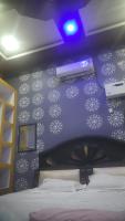 Deluxe Room (2 Adults + 1 Child)