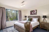 Tranquil Howrah Townhouse - Bed and Breakfast Howrah