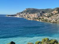 Aux portes de Monaco superbe T3 vue mer - B&B Rocabruna