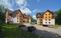 Eleganckie i Stylowe Apartamenty Sun Seasons 24 w Karpaczu z Parkingiem by Noclegi Renters - Chambres d'hôtes Karpacz