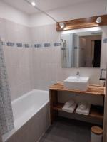 Balcon plein sud, piscine/spa - B&B Luz-Saint-Sauveur