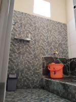 Camera Familiare con Vista Giardino