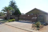 B&B Mogwase - Lapeng La Heso guest - Bed and Breakfast Mogwase