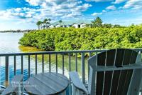 Cool Notes - Enjoy the sounds of the Bay - Bed and Breakfast