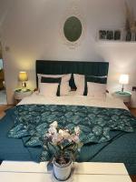 Familienzimmer mit Bergblick