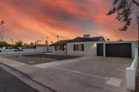 New Midtown Modern Home with Backyard (Unit A) - Ferienwohnung Phoenix