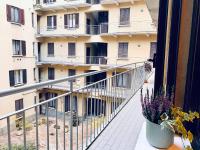 Ringhiera House Tertulliano - Quiet Family Apartment near Olympic Village with Free Parking - B&B Milán