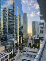 Rooftop Pool with Water View - B&B Miami