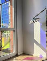 Designer Loft 60m sq in Cracow Center Sunny Top-Floor Apartment with Balcony, King Bed & Great Transport - Chambres d'hôtes Cracovie