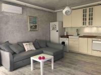 Cozy and modern apartment Krasno selo, free parking - Ferienwohnung