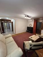 B&B Ploieşti - Apart. premium ultracentral, 3 camere loc parcare. - Bed and Breakfast Ploieşti