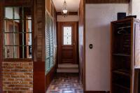 Zimmer mit Kingsize-Bett und Whirlpool