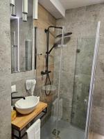 Chambre Lit Queen-Size Deluxe