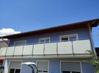 4 Zimmer Wohnung im 1. Stock - B&B Traunreut