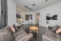 QV Stays Downtown Style and Charm - B&B Auckland