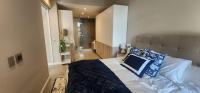 Menlyn Maine Trilogy Penthouse 42 - B&B Pretoria