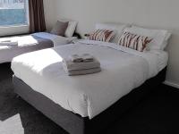 Cosy Holiday retreat in the heart of Old Cromwell! - Chambres d'hôtes Cromwell