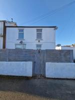 2 bedroom Apartment near Taff Trail Cefn Coed. - B&B Cefn-coed-y-cymmer