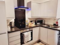 B&B Royal Leamington Spa - High Street, 2 bed, newly refurb - Bed and Breakfast Royal Leamington Spa