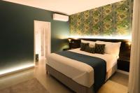 Suite with Lake View