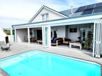 B&B Grottobaai - 238 Penguin Close, Grotto Bay - Bed and Breakfast Grottobaai