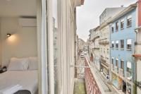 Apartment mit Balkon