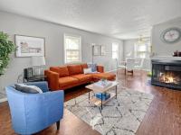Gorgeous 2br Clive Duplex Wfireplace - B&B