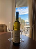 Sunny apartment in Tivat - Bed and Breakfast Tivat