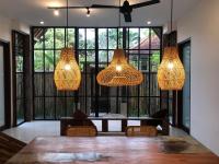 De, dalam secret nature - B&B