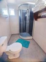 Chambre Quadruple avec Salle de Bains Privative