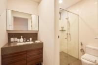 Camera Familiare con Vista Giardino