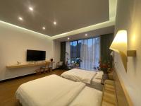 Habitación Triple con vistas