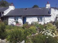 Traditional stone cottage with sea views in Snowdonia National Park - Ferienwohnung