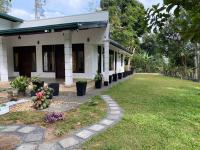 Ceylon Rich Leaves Ella - Bed and Breakfast Ella Town